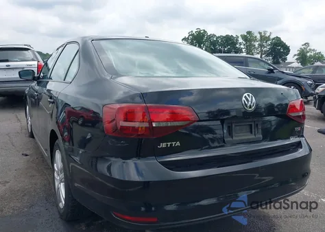 2018 Volkswagen Jetta 1.4T S z USA, uszkodzony, nr VIN 3VW2B7AJ4JM237279